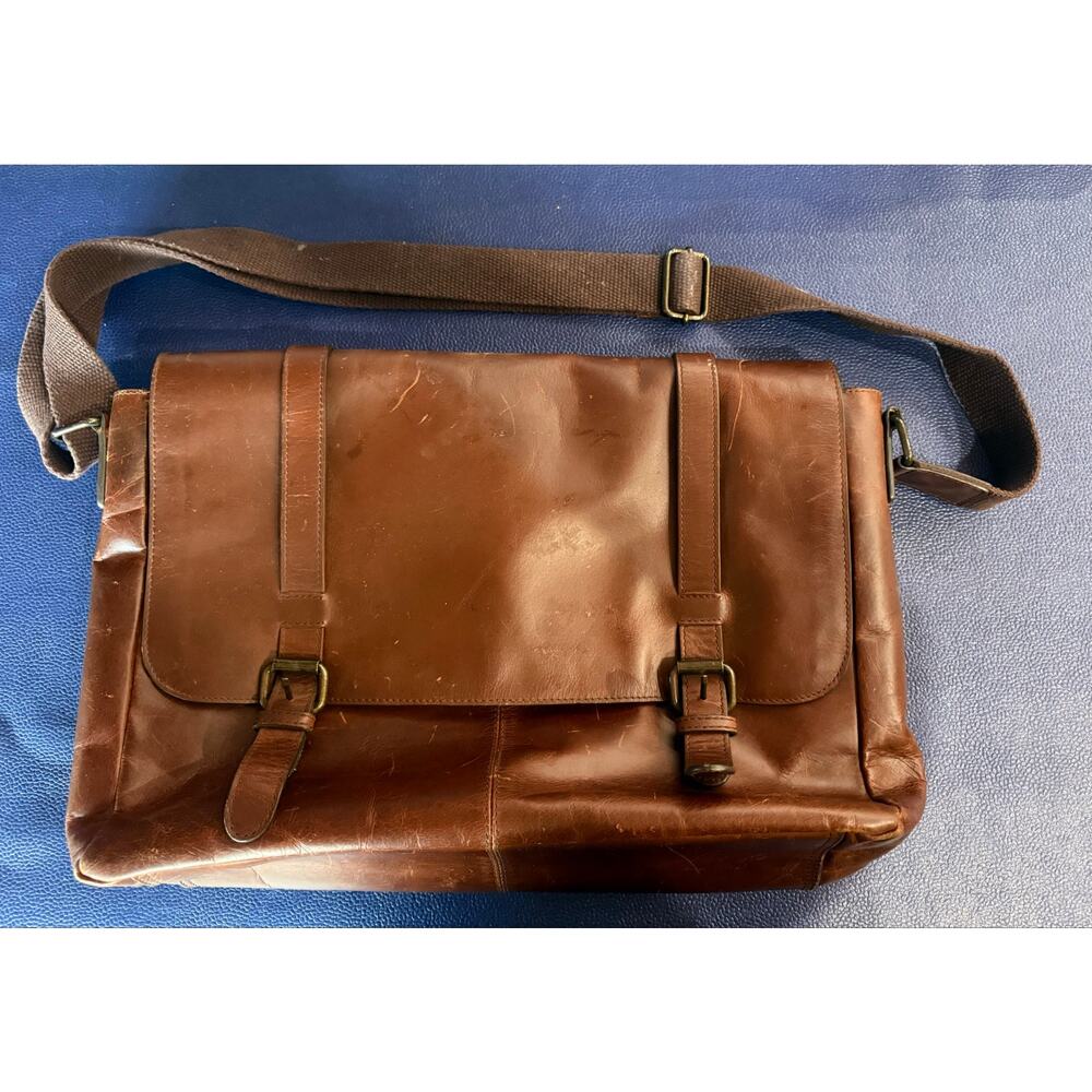 Wilson Leather messenger bag